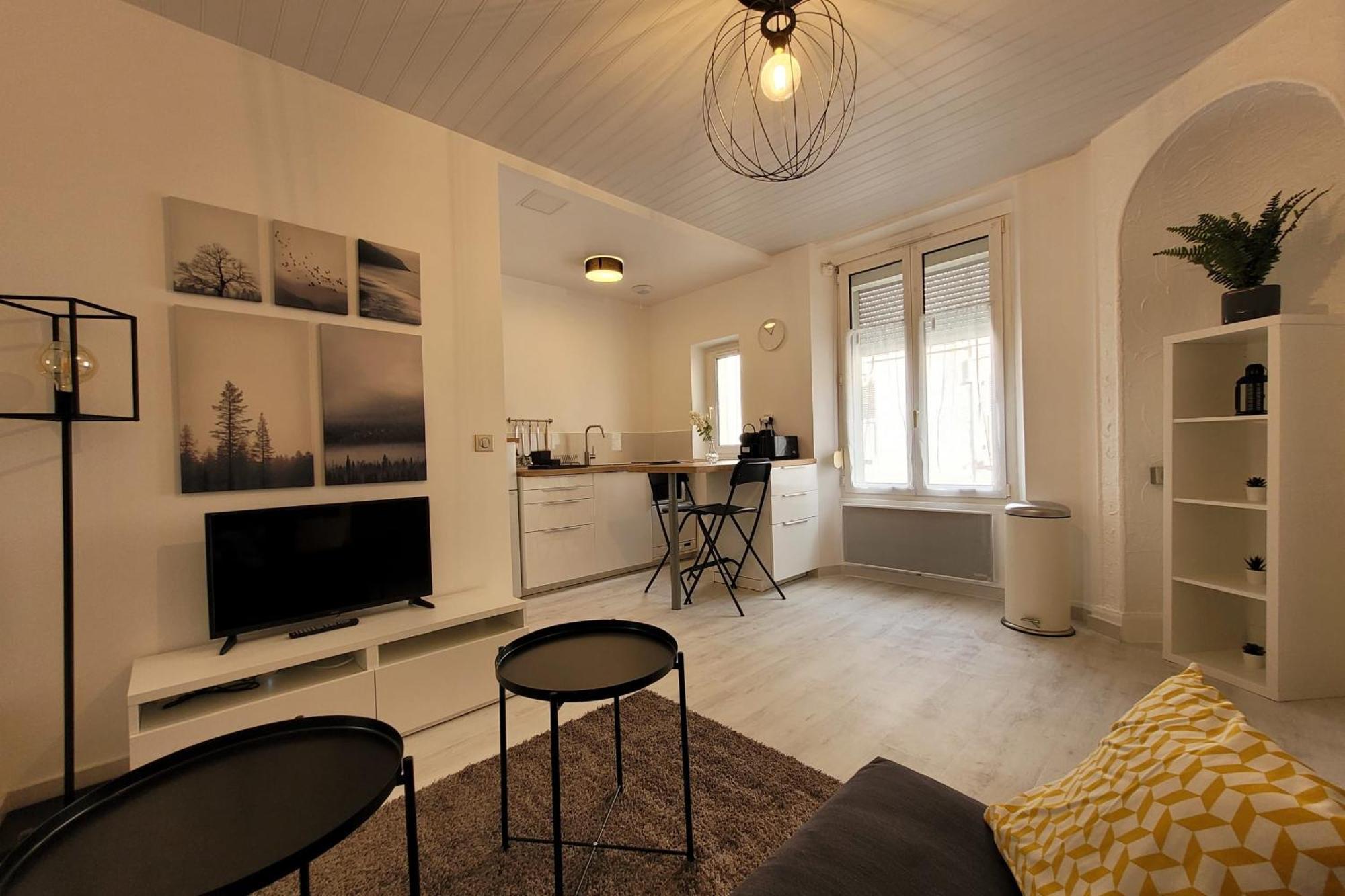Magnifique Appart Centre Ville Gare Renove 2 Pers Chalons en Champagne Ngoại thất bức ảnh